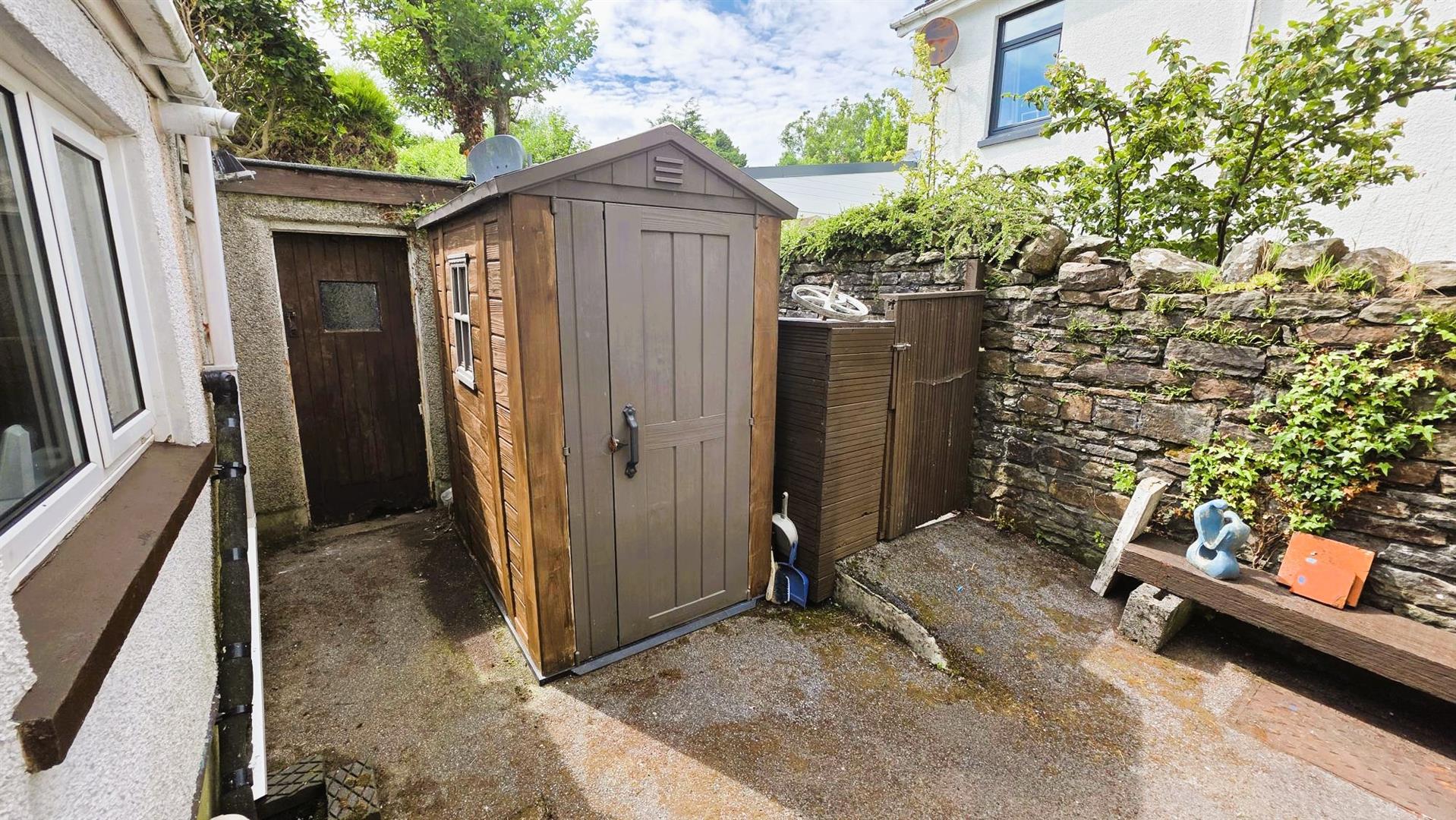 Five Roads, Llanelli, SA15 5YR